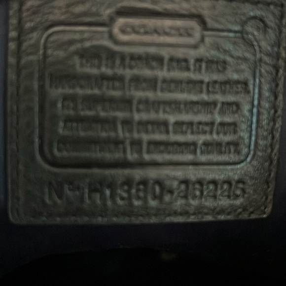 Black Coach Bag - Picture 4 of 5